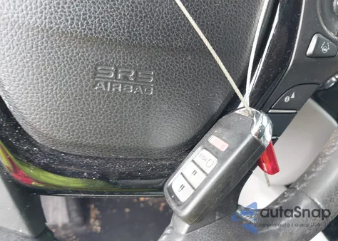 2017 Honda Ridgeline Rtl-E z USA, uszkodzony, nr VIN 5FPYK3F78HB033853